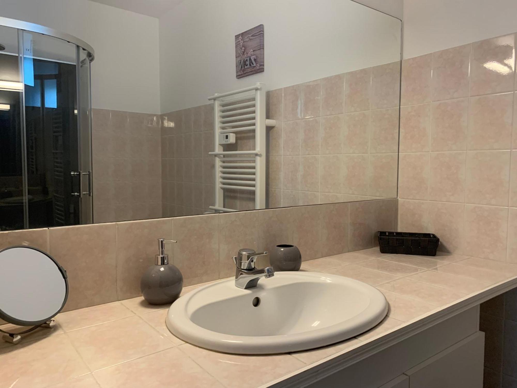 Pyrene Holidays - Heracles - Residence Paisible A 6Mn A Pied Des Thermes Bagneres-de-Bigorre Luaran gambar