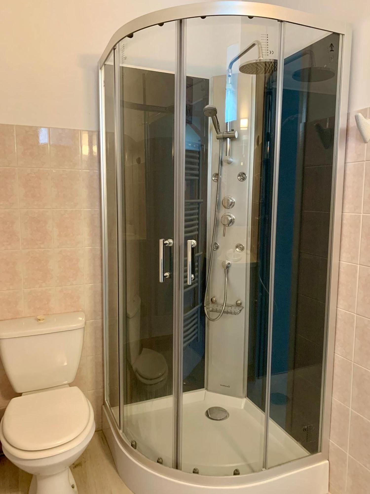 Pyrene Holidays - Heracles - Residence Paisible A 6Mn A Pied Des Thermes Bagneres-de-Bigorre Luaran gambar